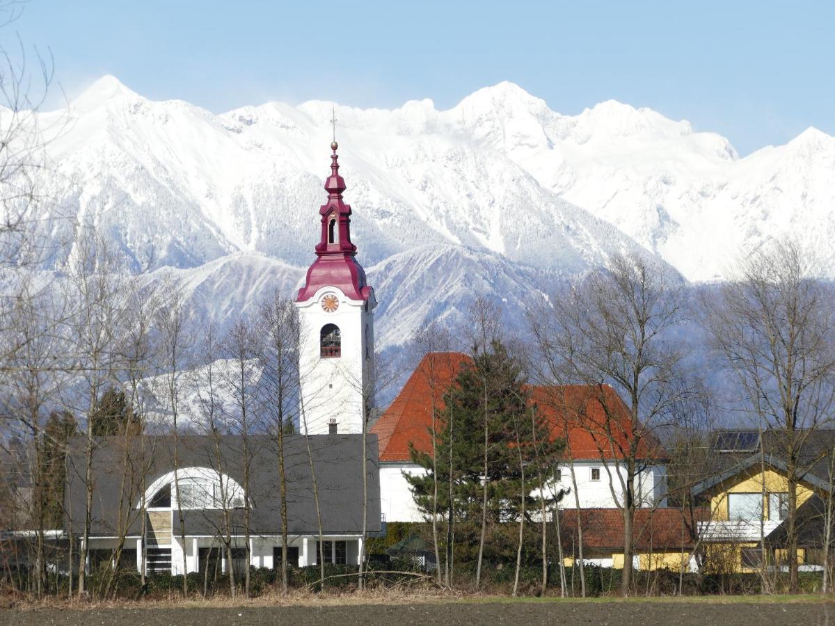 House 1797 - Charm Of Slovenian Vintage Dob Екстер'єр фото